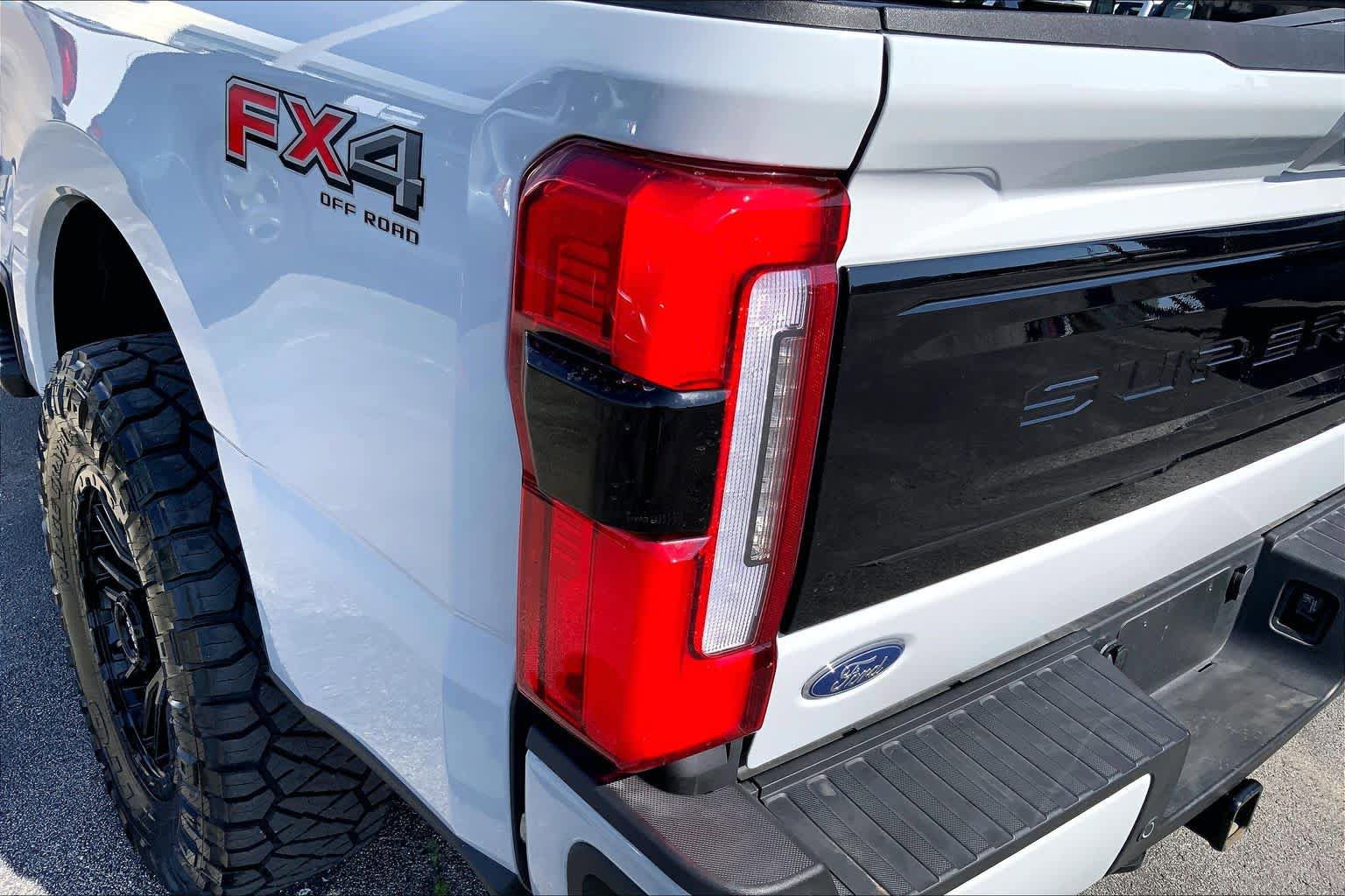 Used 2026 Ford F250 Platinum AWD/4WD image 26