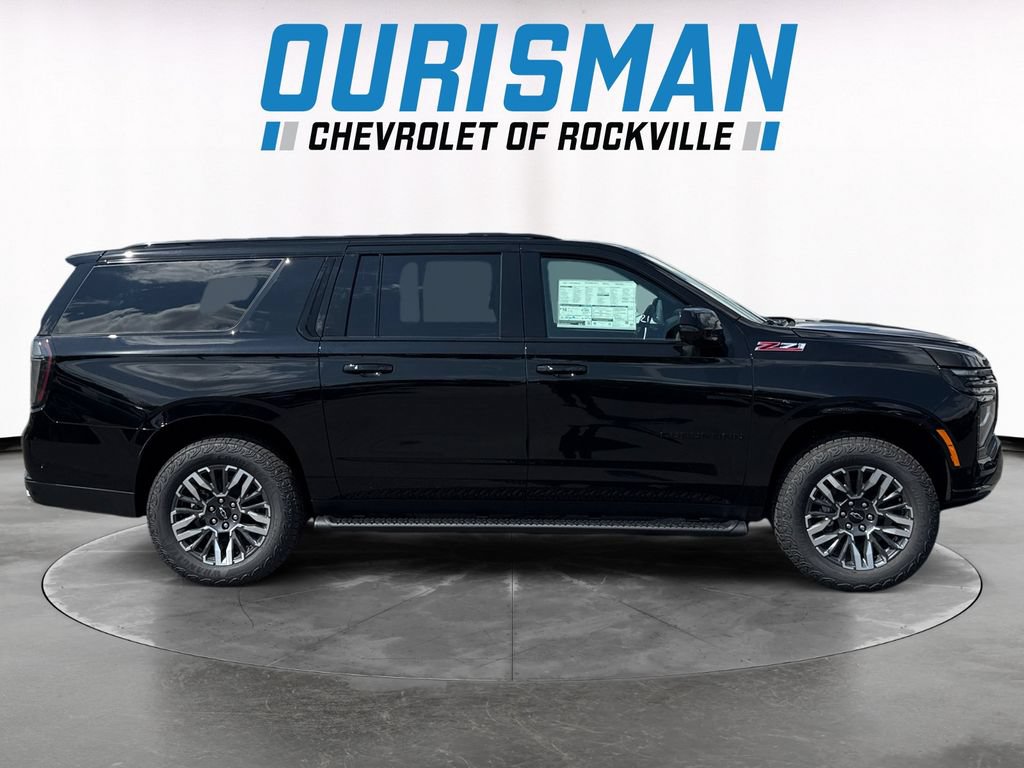 New 2026 Chevrolet Suburban Z71 w/ Z71 Off-Road Package AWD/4WD image 7
