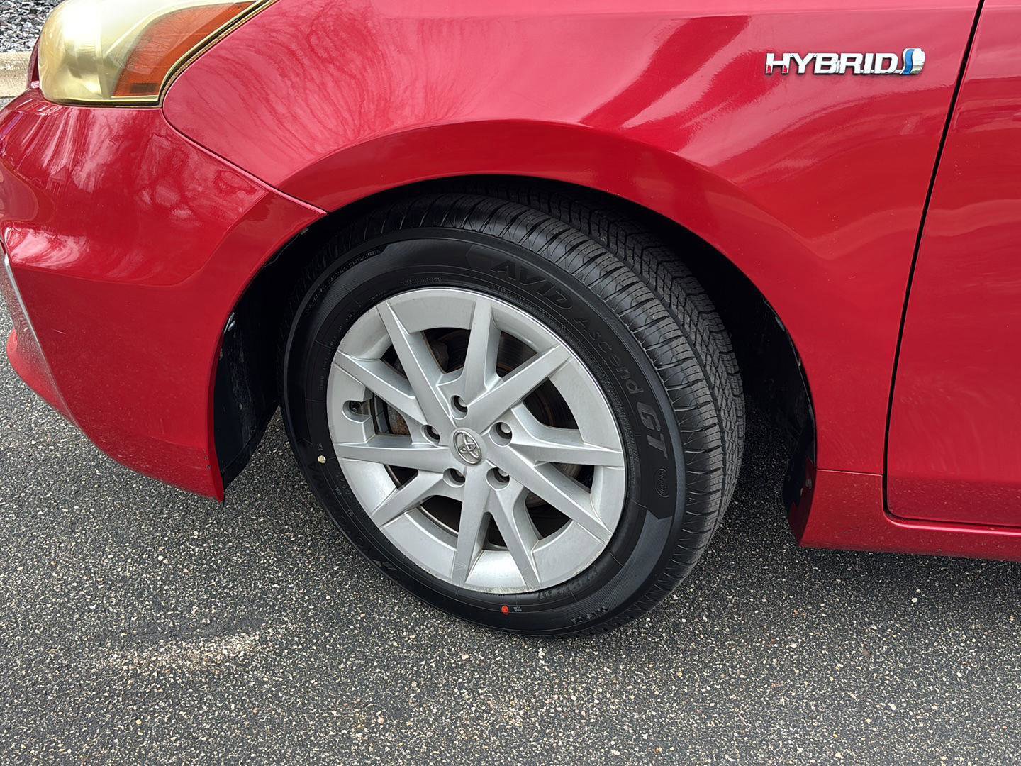 Used 2012 Toyota Prius V Three image 4