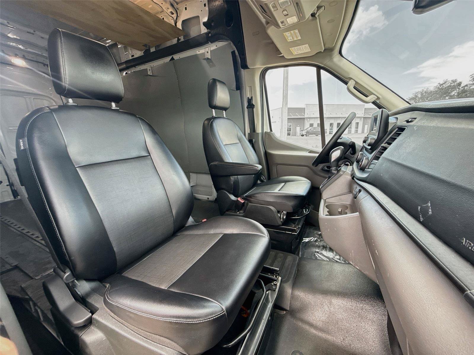 Used 2024 Ford Transit 350 148 High Roof RWD image 18