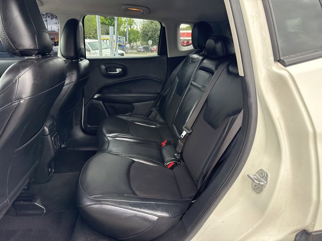 Used 2020 Jeep Compass Latitude image 14