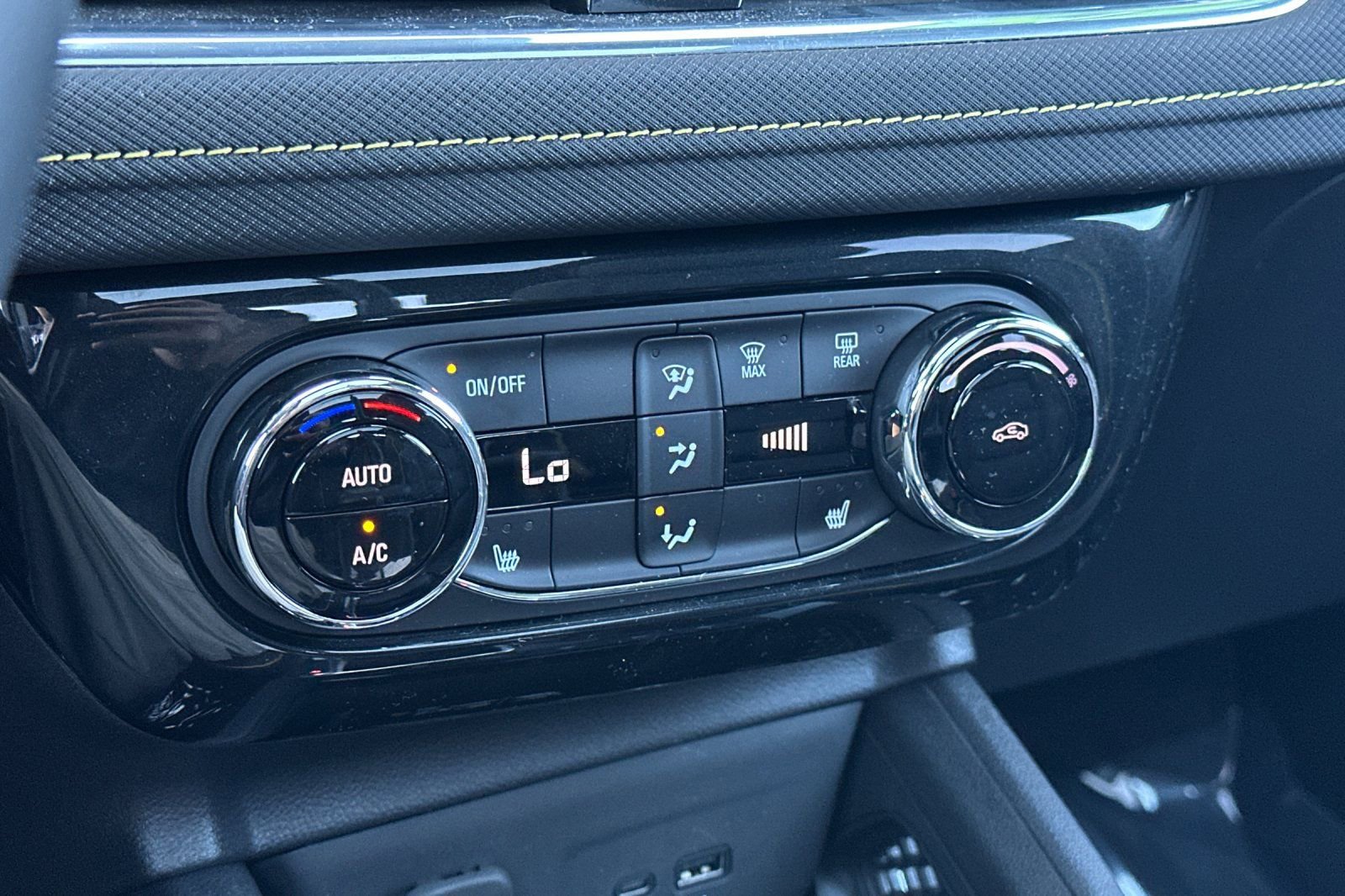 Used 2024 Chevrolet TrailBlazer ACTIV w/ Convenience Package image 26