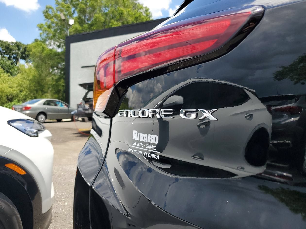 New 2026 Buick Encore GX Preferred w/ Comfort Package FWD image 8