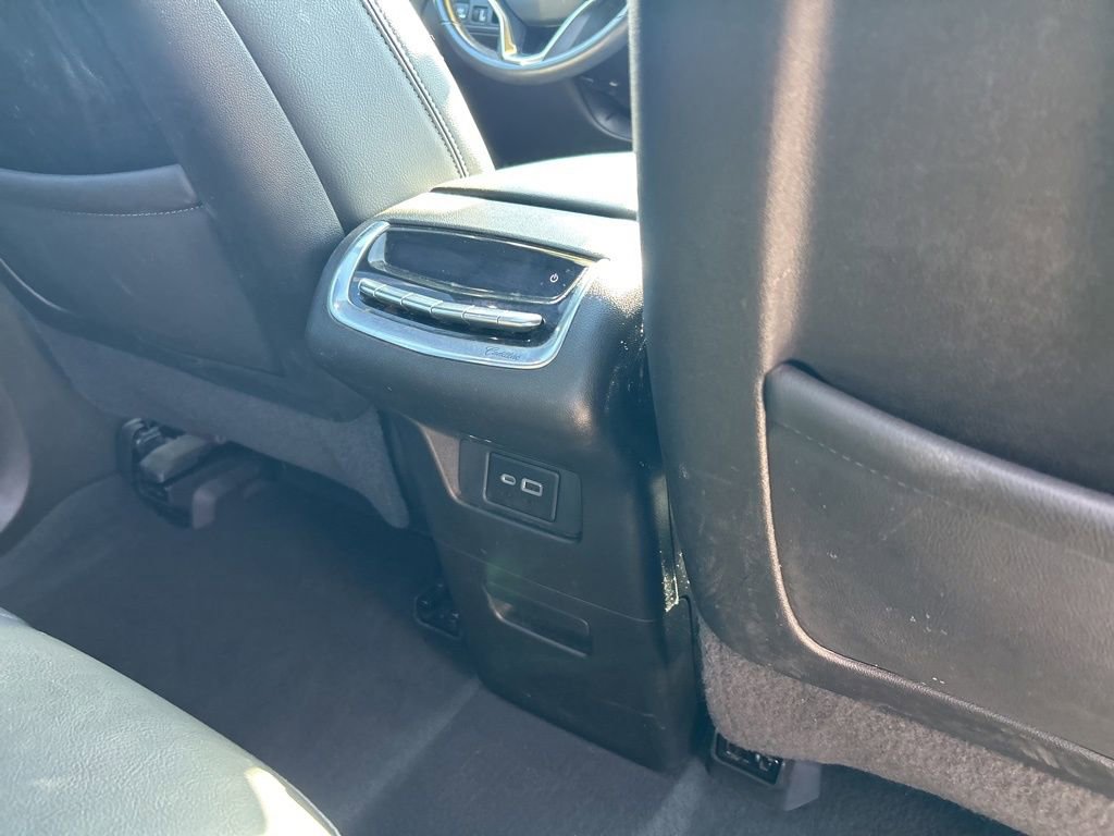 Used 2021 Cadillac XT6 Luxury FWD image 46