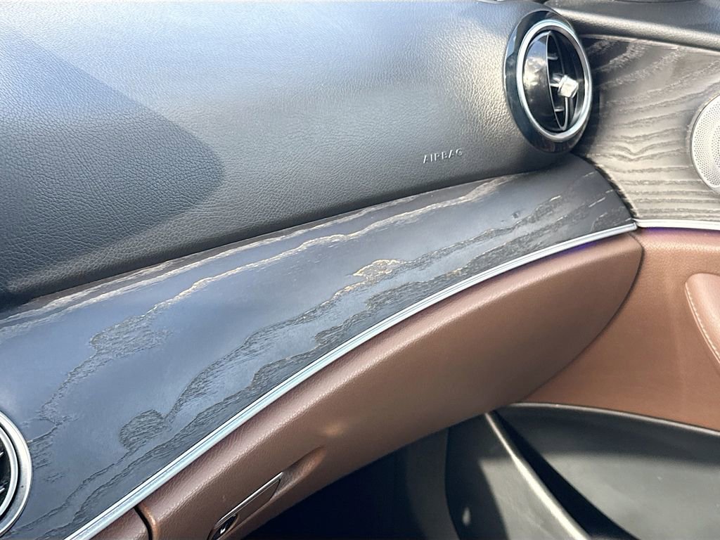 Used 2017 Mercedes-Benz E 300 image 21