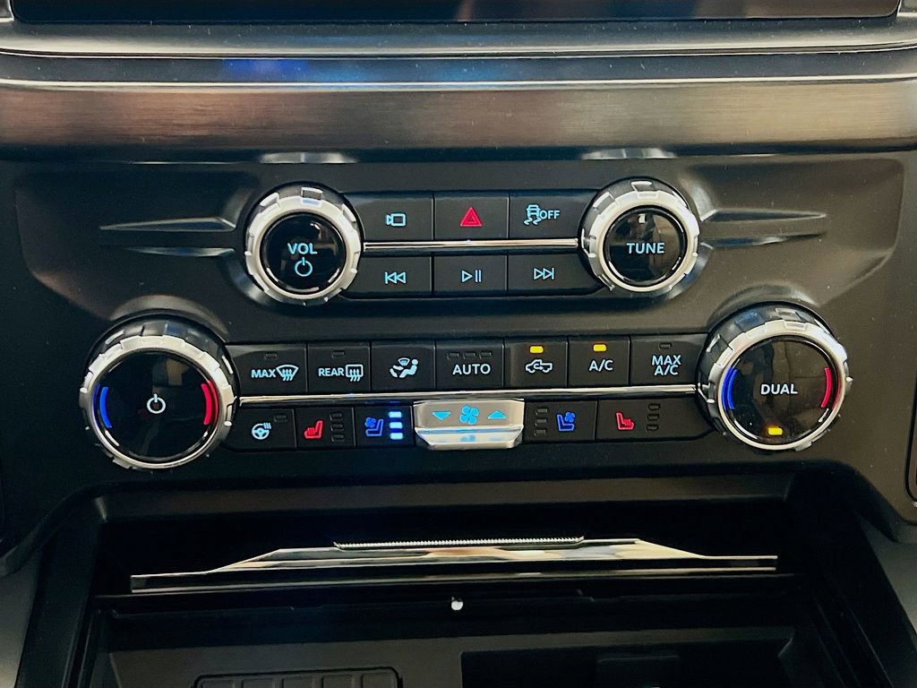 New 2026 Ford F350 Lariat w/ Lariat Premium Package image 9