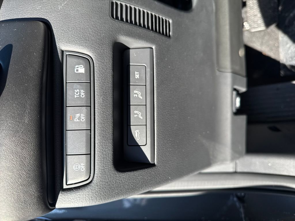 New 2026 MAZDA CX-50 AWD 2.5 Hybrid w/ Cargo Package image 31