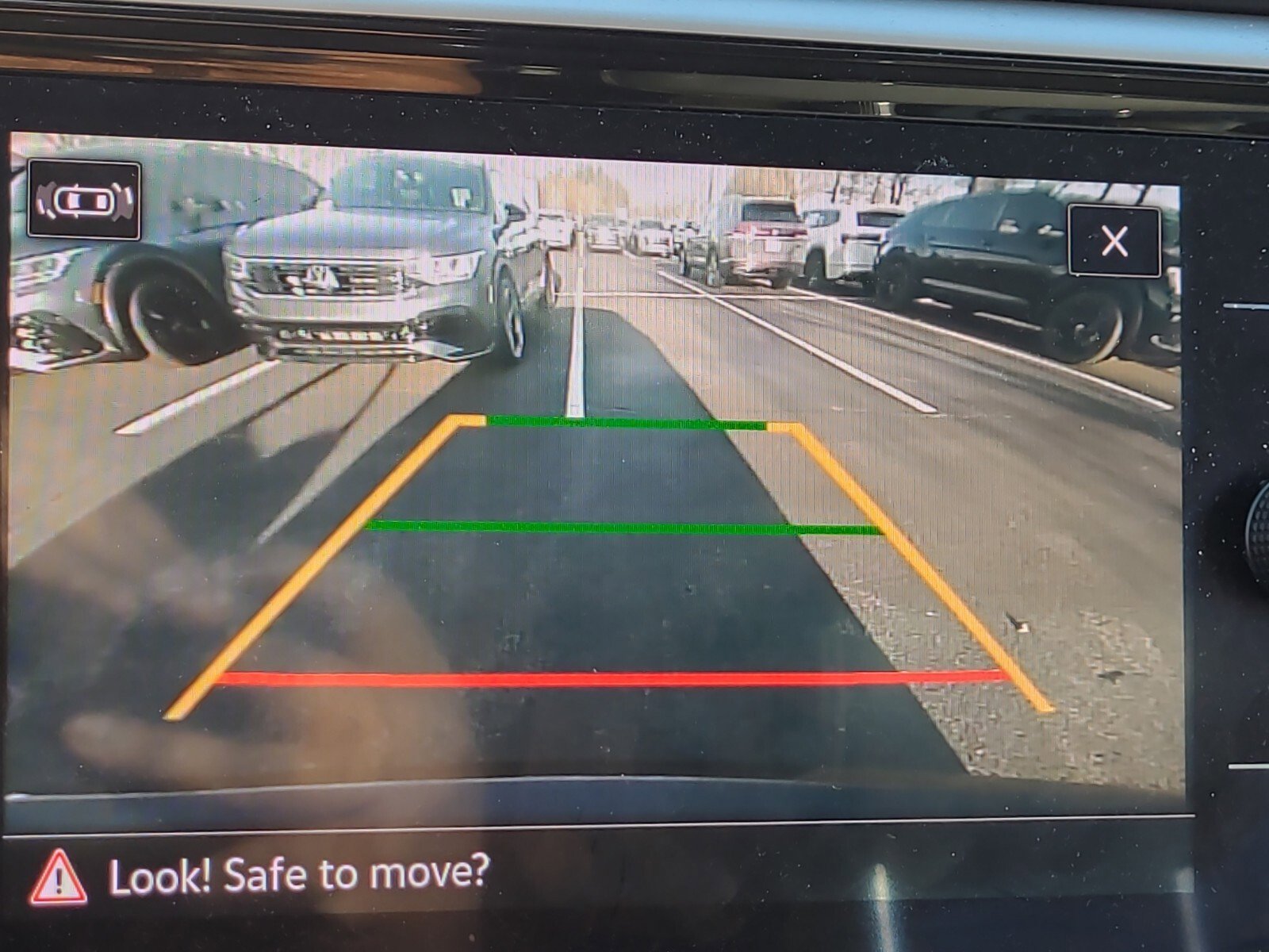 Certified 2023 Volkswagen Atlas SE image 18