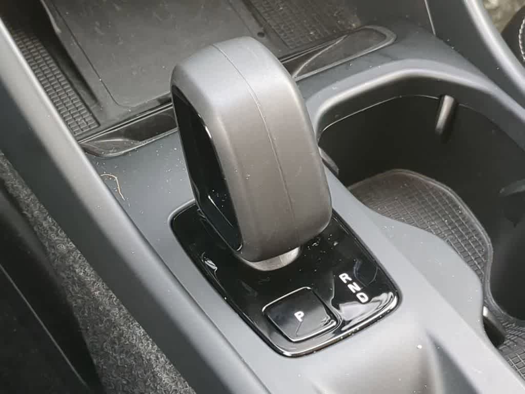 Certified 2026 Volvo XC40 B5 Core w/ Protection Package Premier AWD/4WD image 30