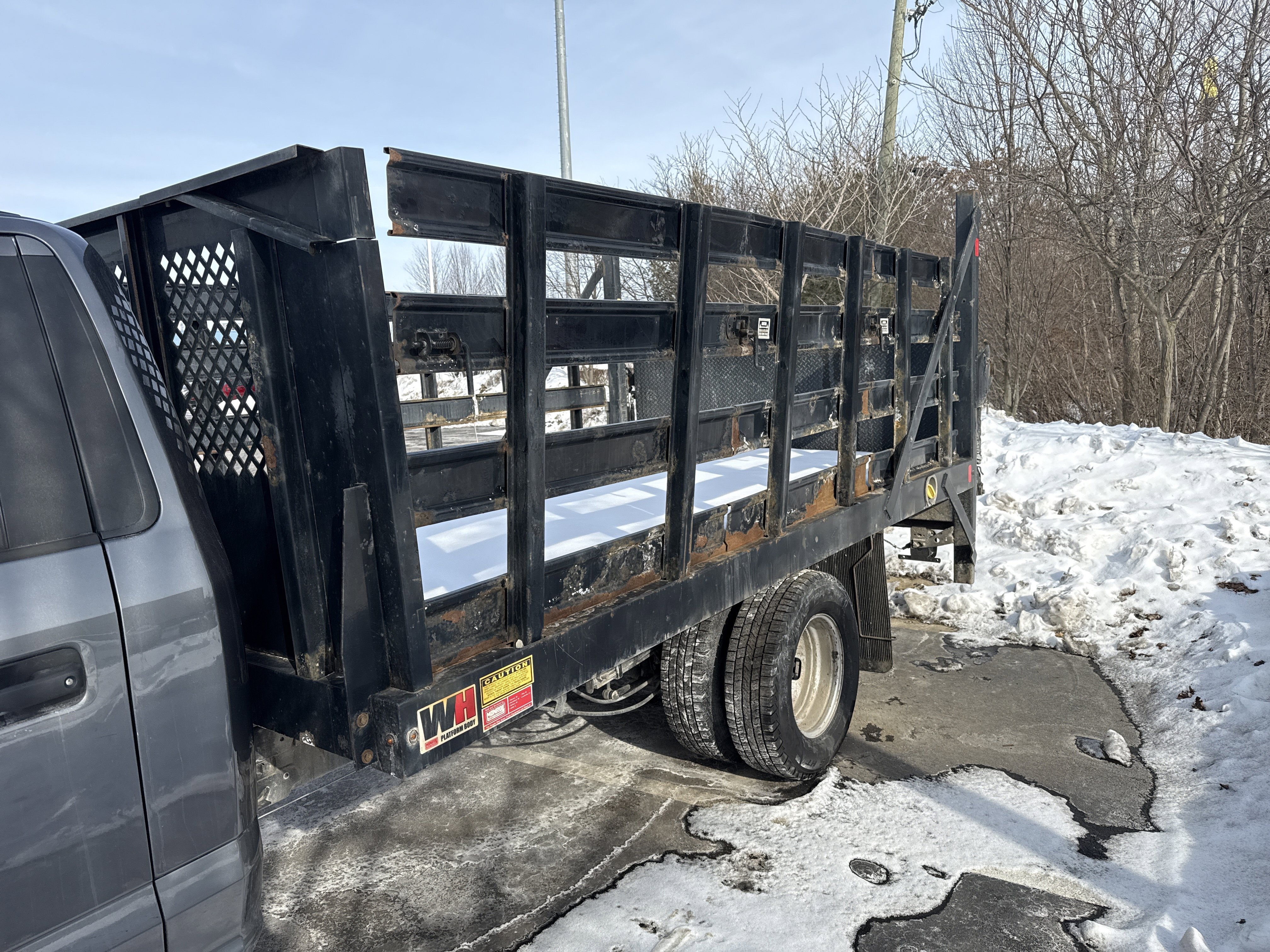 Used 2022 Ford F350 XL w/ Power Equipment Group image 7
