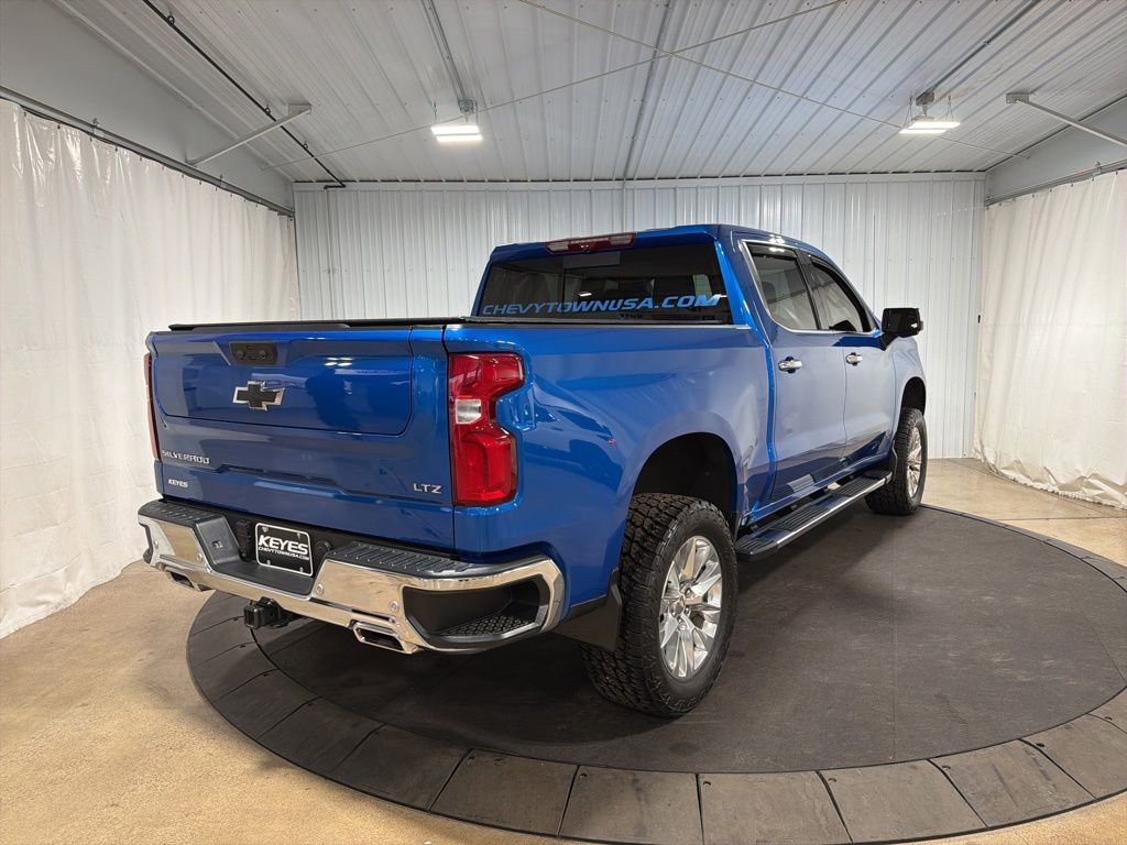 Used 2022 Chevrolet Silverado 1500 LTZ w/ LTZ Premium Package AWD/4WD image 10