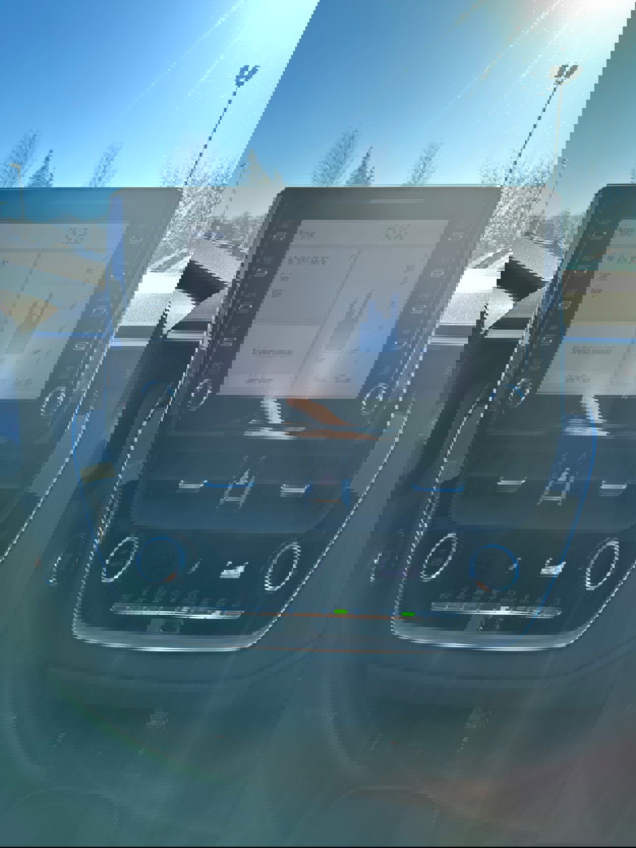 Used 2020 Toyota Corolla SE FWD image 15