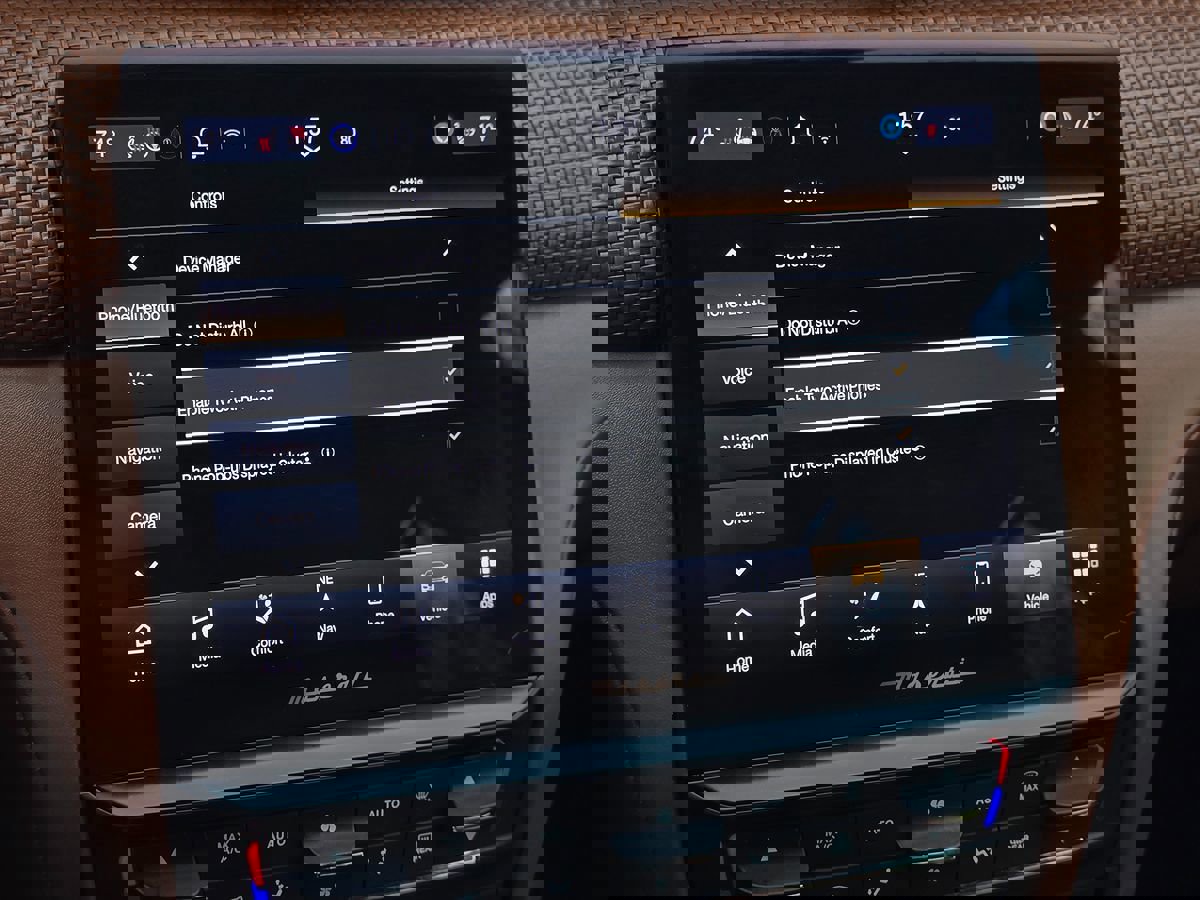 Used 2022 Maserati Quattroporte Modena image 39