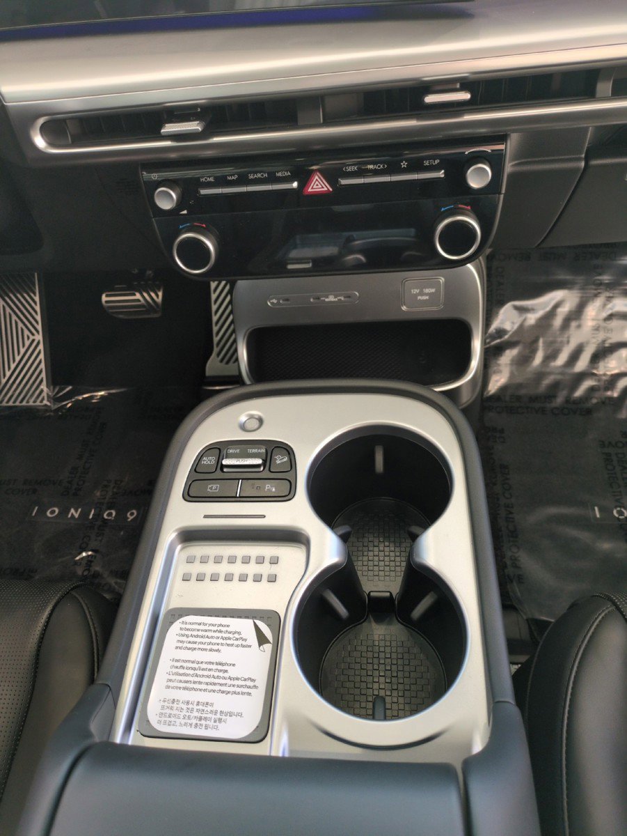 New 2026 Hyundai Ioniq 9 Calligraphy image 20