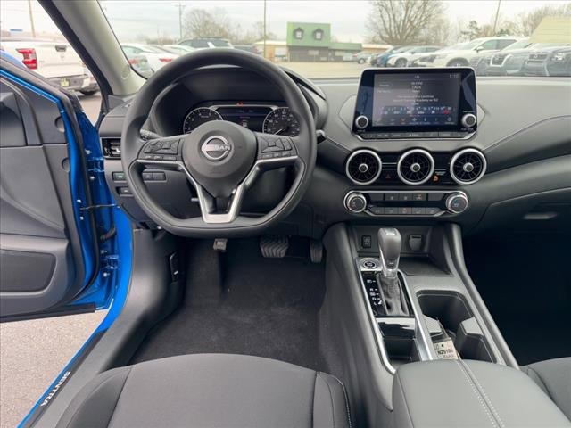 New 2025 Nissan Sentra SV image 12