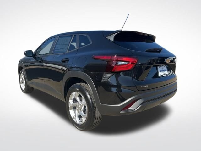 New 2026 Chevrolet Trax LS w/ LS Convenience Package image 3