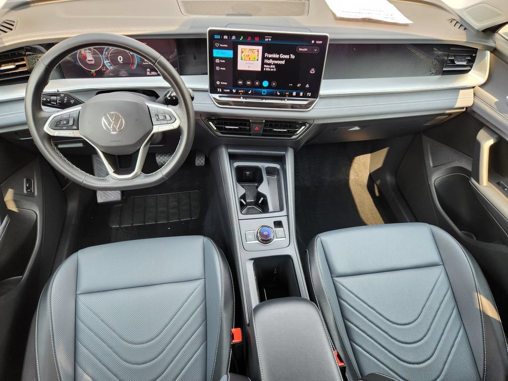 Certified 2026 Volkswagen Tiguan SE AWD/4WD image 23