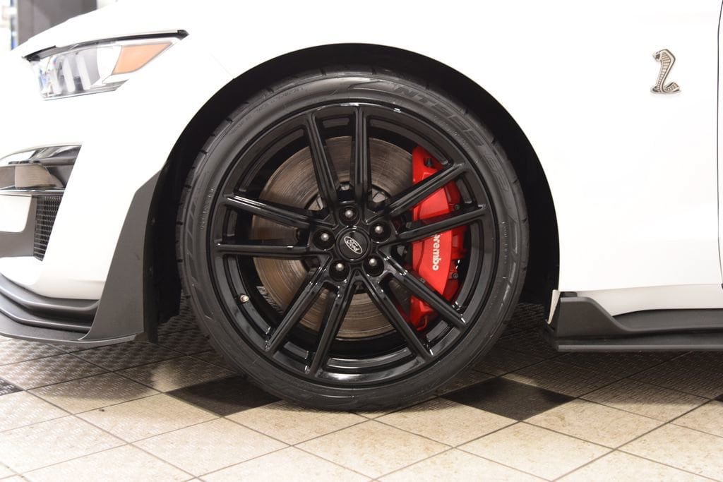 Used 2020 Ford Mustang Shelby GT500 w/ Technology Package RWD image 27