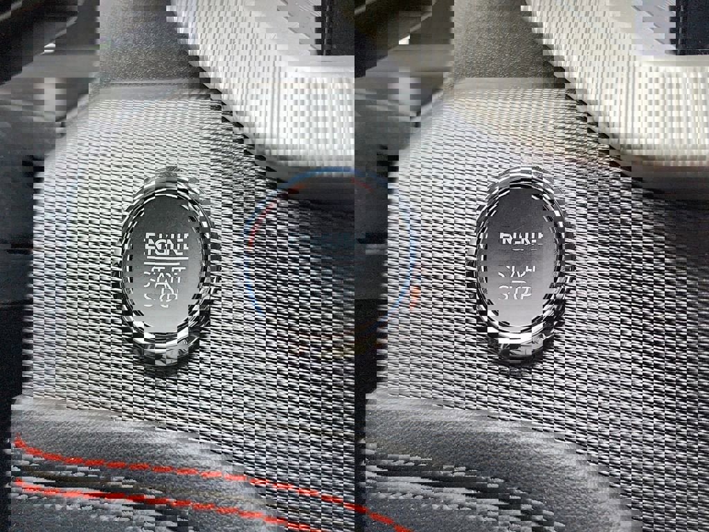 Used 2025 Ford Explorer ST image 23