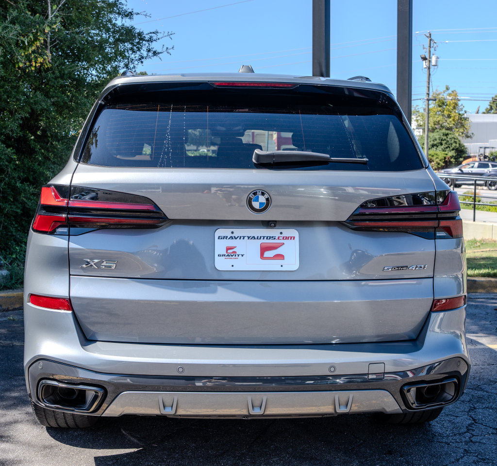 Used 2024 BMW X5 sDrive40i w/ M Sport Package RWD image 26