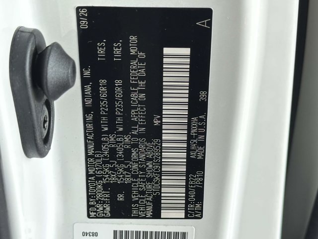 New 2026 Toyota Sienna XLE Woodland Edition AWD/4WD image 19