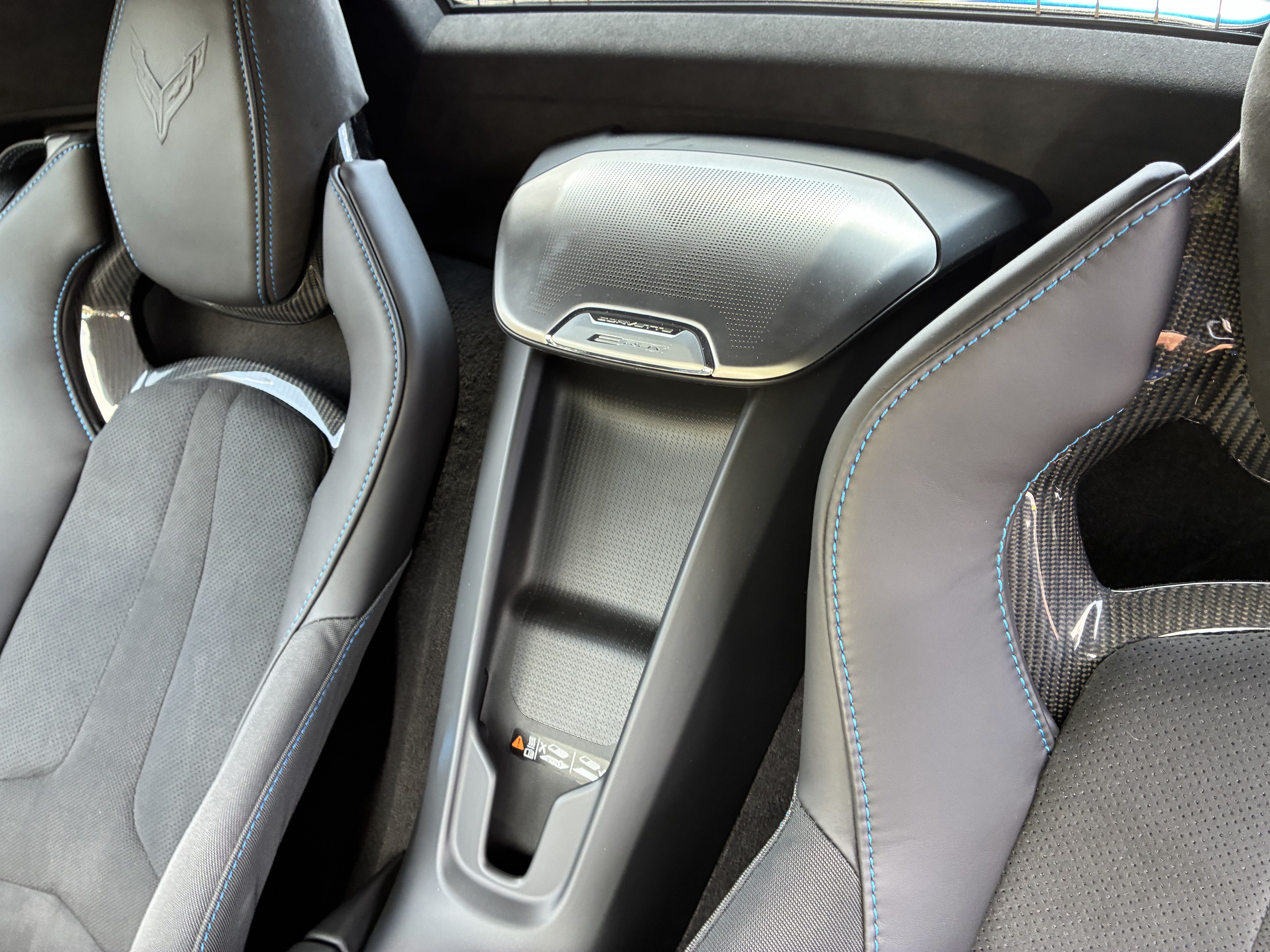 Used 2025 Chevrolet Corvette E-Ray AWD/4WD image 34