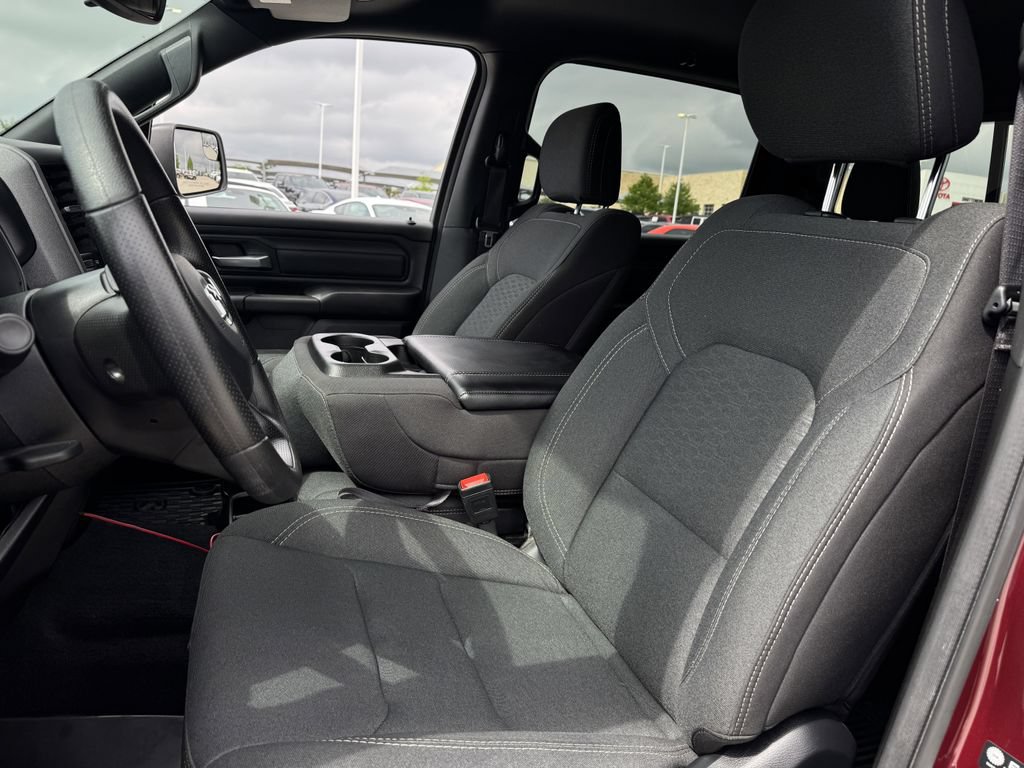 Used 2025 RAM 1500 Warlock AWD/4WD image 24