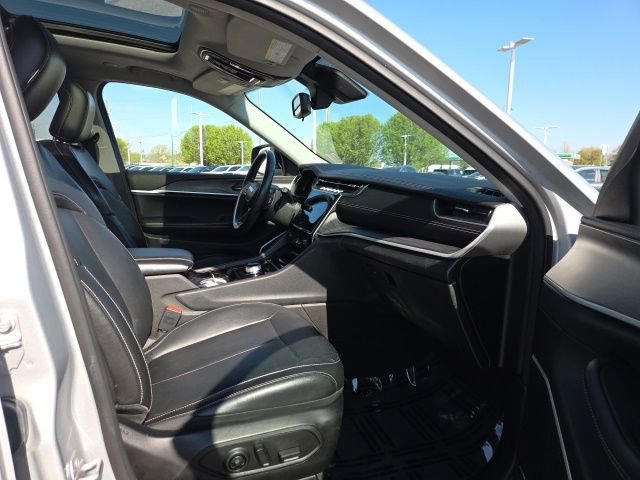 Used 2021 Jeep Grand Cherokee L Limited AWD/4WD image 59