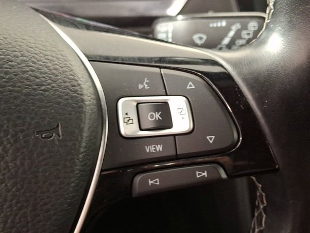 Used 2021 Volkswagen Tiguan SE R-Line image 22