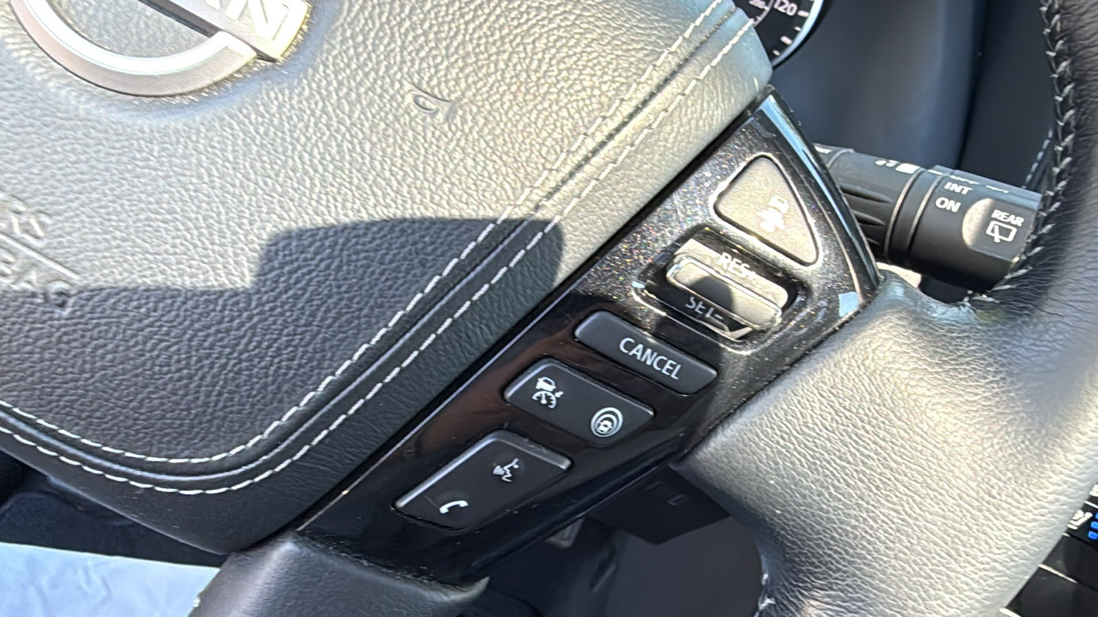 Certified 2021 Nissan Armada Platinum w/ Captain's Chairs Package AWD/4WD image 11