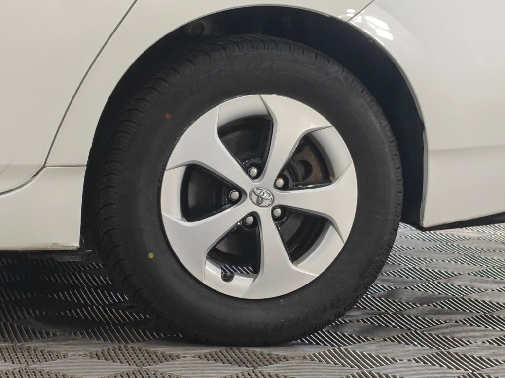 Used 2013 Toyota Prius Two image 34