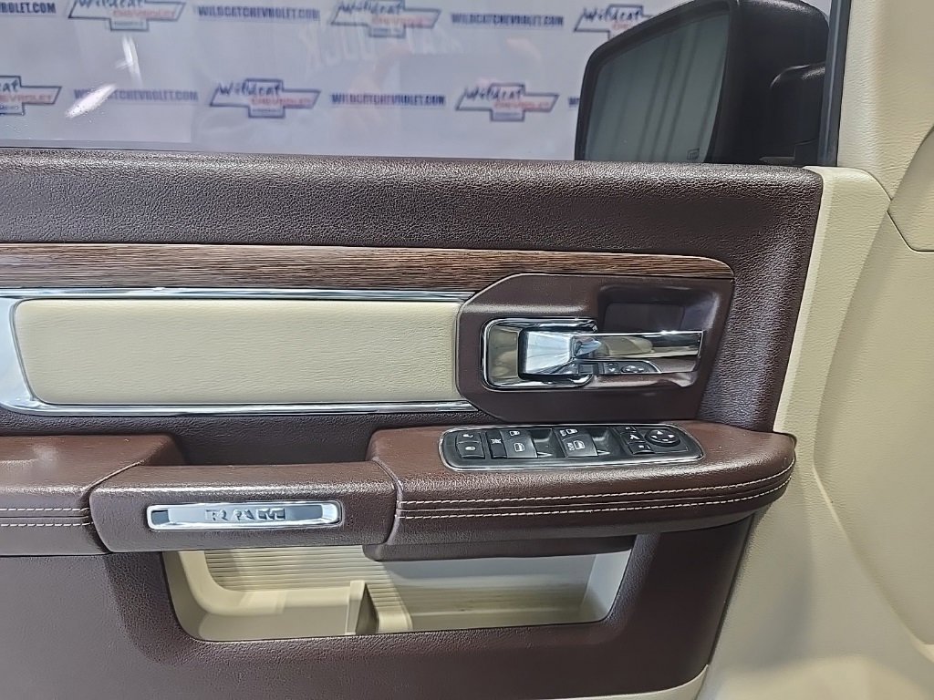 Used 2015 RAM 1500 Laramie w/ Convenience Group image 14