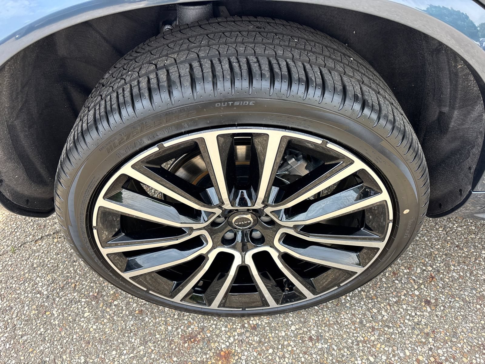 New 2026 Volvo XC90 B6 Plus w/ Protection Package Premier AWD/4WD image 10