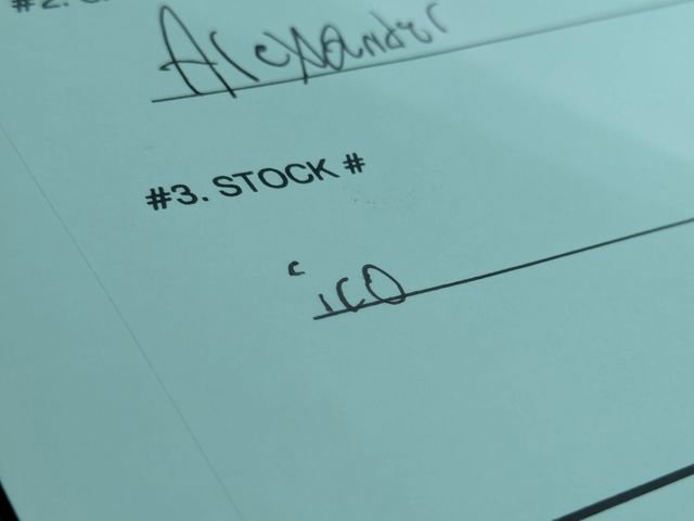 Used 2015 Ford F250 Lariat w/ Chrome Package image 12