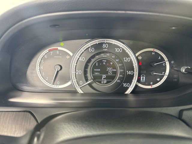 Used 2013 Honda Accord EX image 16