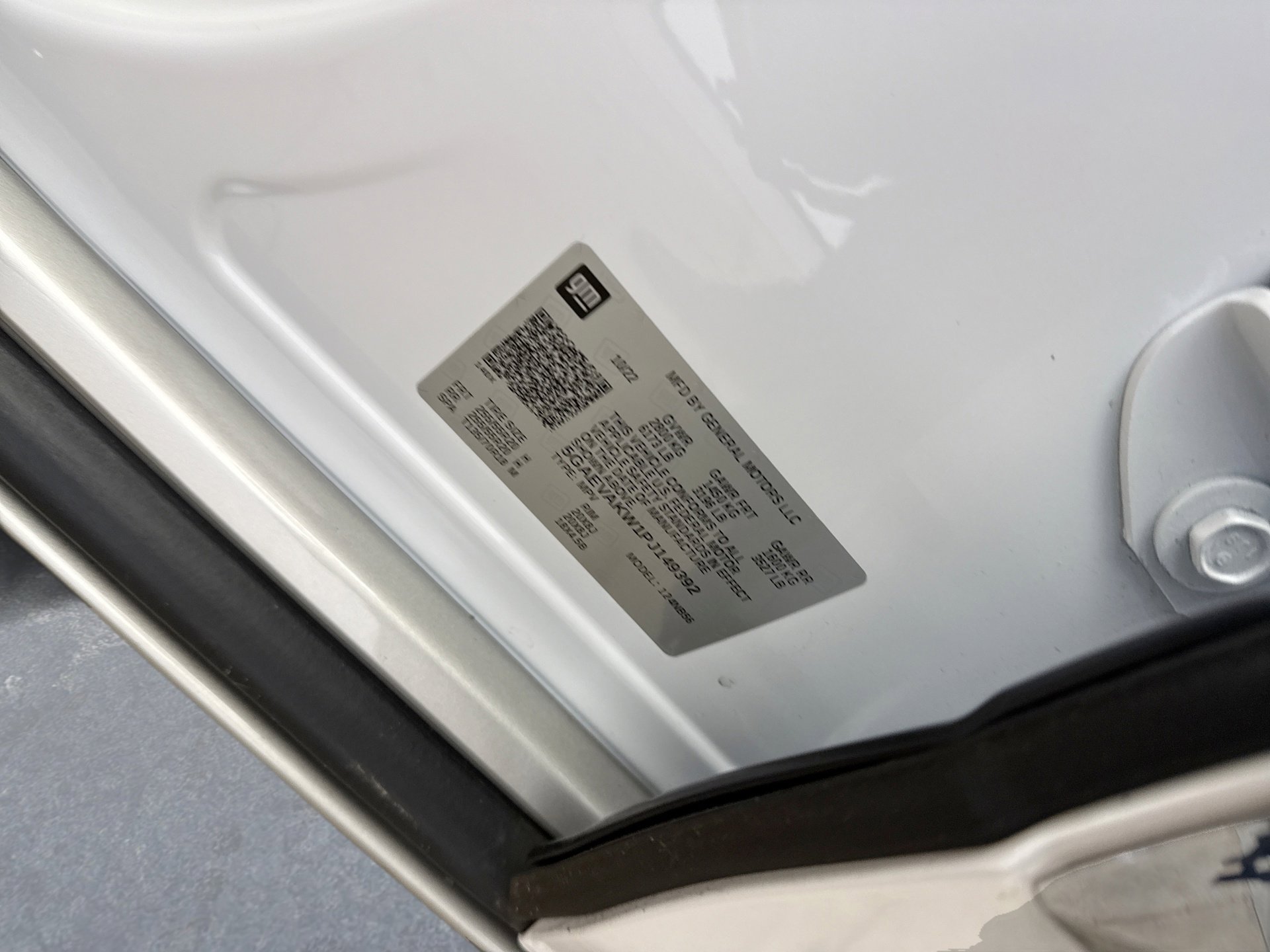 Used 2023 Buick Enclave Essence w/ Experience Buick Package image 22