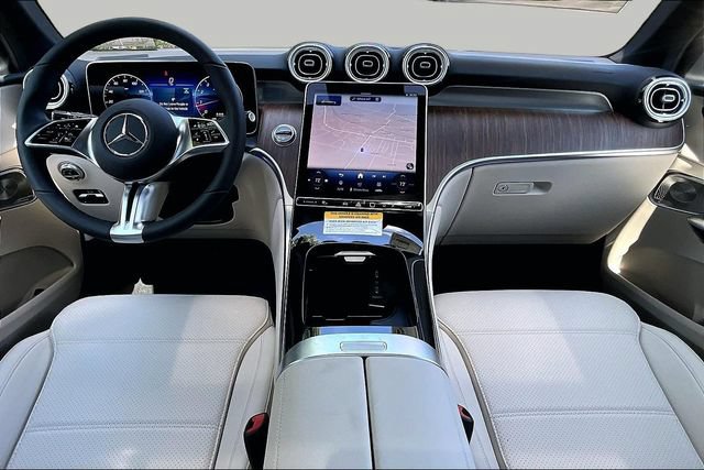 New 2027 Mercedes-Benz GLC 300 4MATIC image 7
