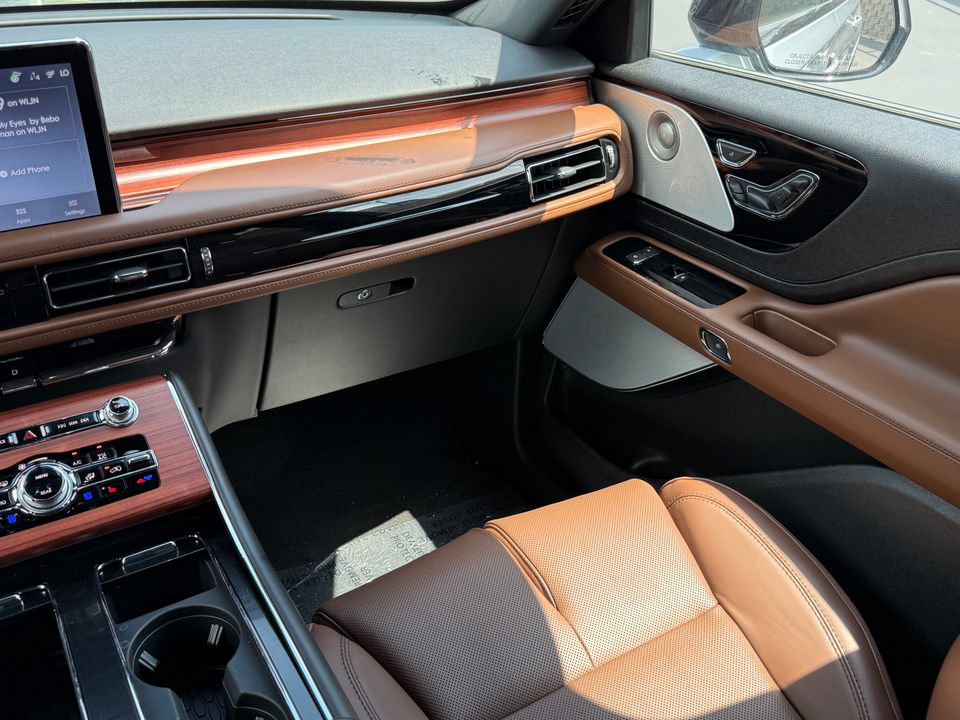 New 2024 Lincoln Aviator Reserve w/ Equipment Group 201A RWD image 28