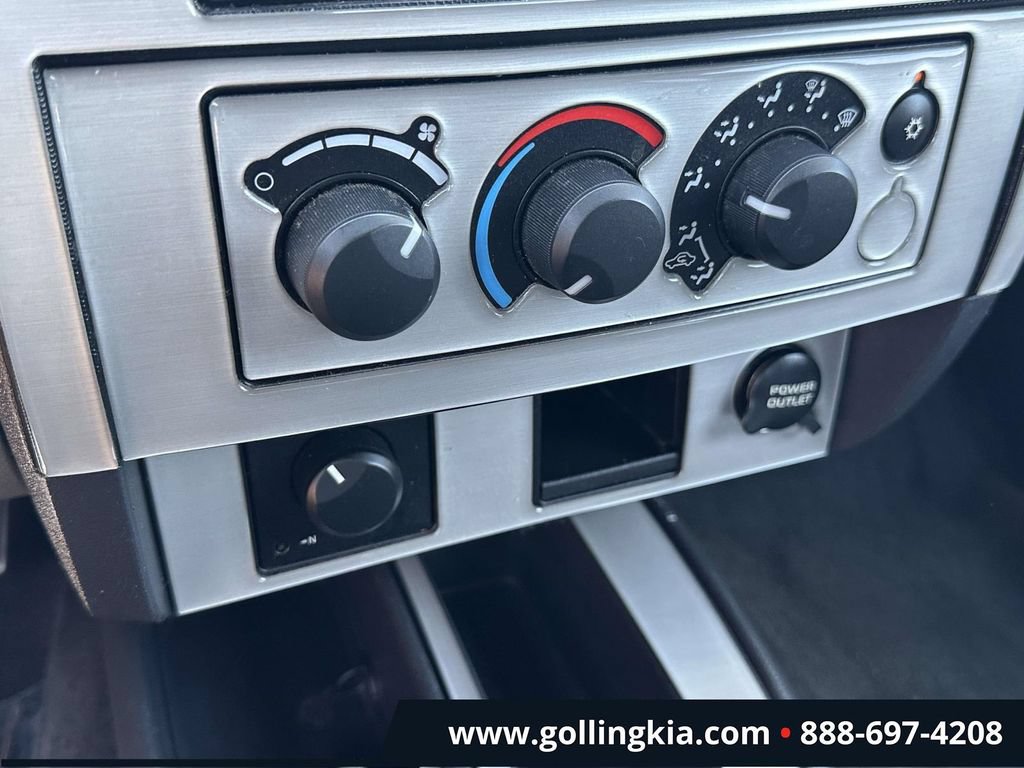 Used 2011 Dodge Dakota Big Horn w/ Premium Sound Group AWD/4WD image 26