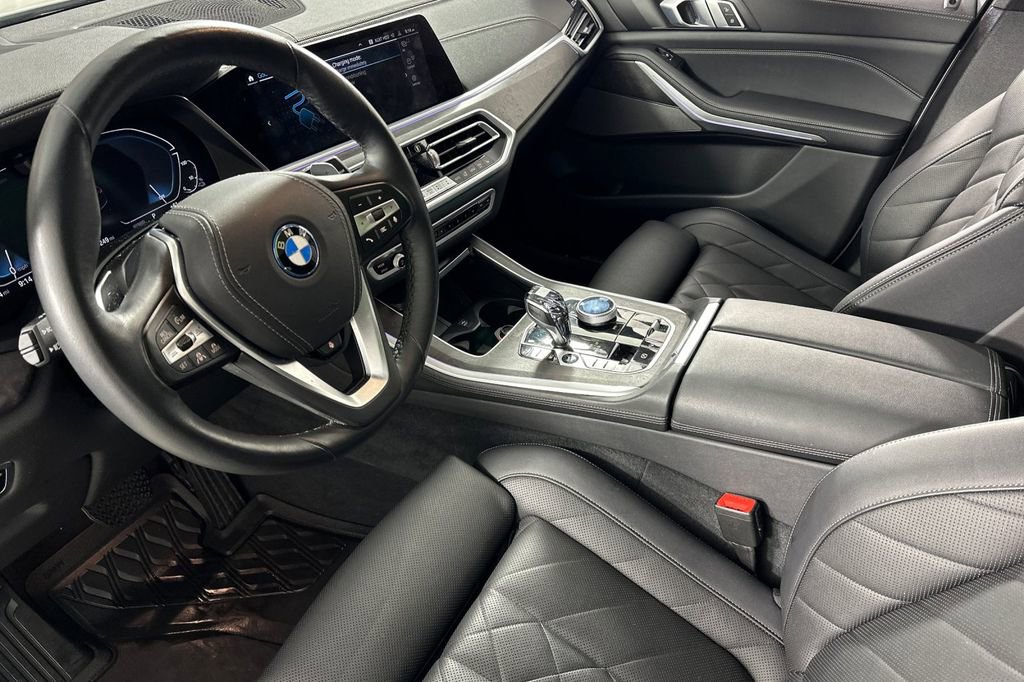 Used 2023 BMW X5 xDrive45e w/ Executive Package image 10
