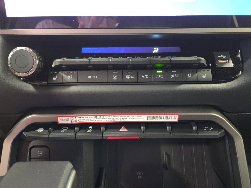 New 2026 Toyota Tundra Platinum image 28