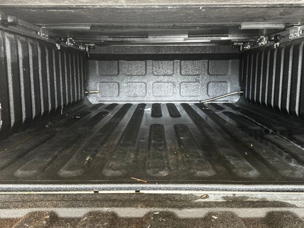 Used 2018 RAM 2500 Longhorn w/ Snow Chief Group image 10