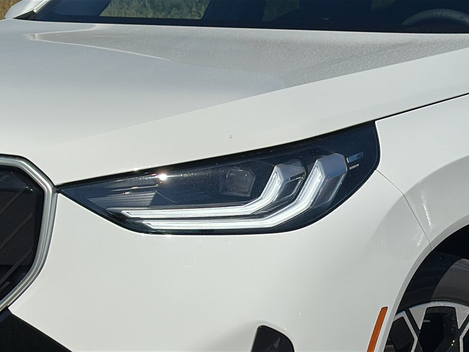 New 2026 BMW X3 xDrive30 w/ Premium Package image 4