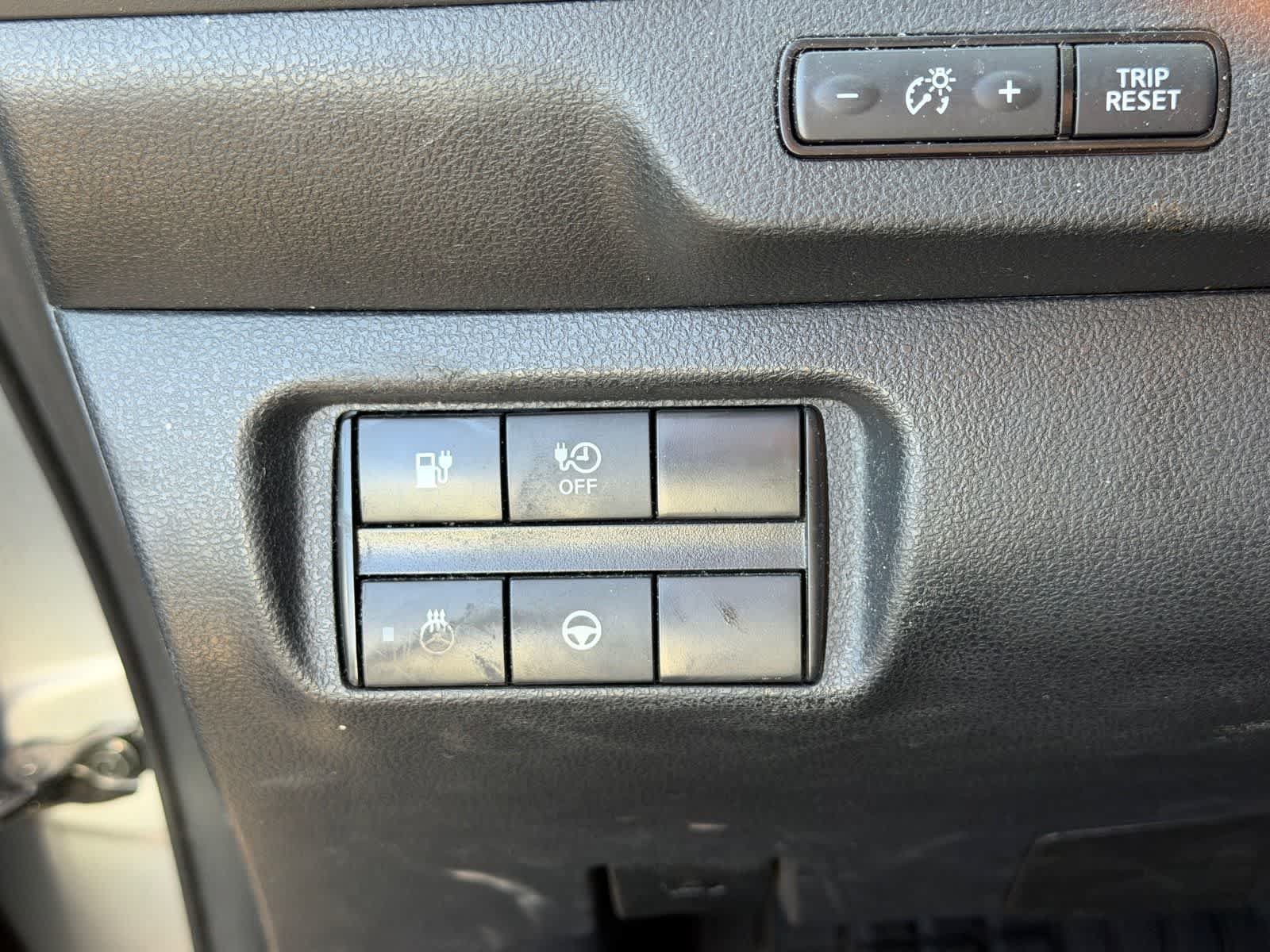 Certified 2022 Nissan Leaf SV Plus FWD image 13