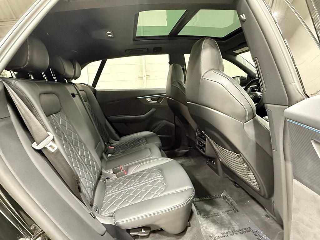 Used 2025 Audi SQ8 Premium Plus w/ 23" Wheel Package AWD/4WD image 49