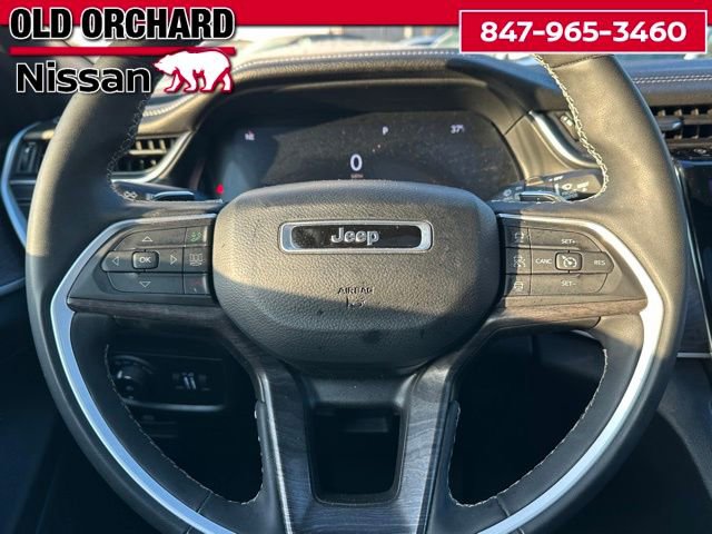 Used 2024 Jeep Grand Cherokee L Limited w/ Black Appearance Package image 22