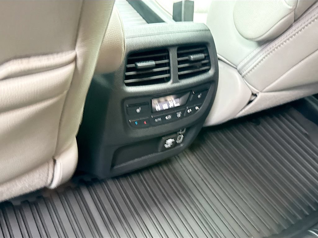 Used 2020 Honda Passport Touring image 28