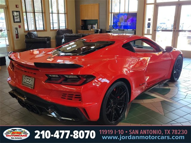 Used 2024 Chevrolet Corvette Z06 w/ Stealth Interior Trim Package image 5