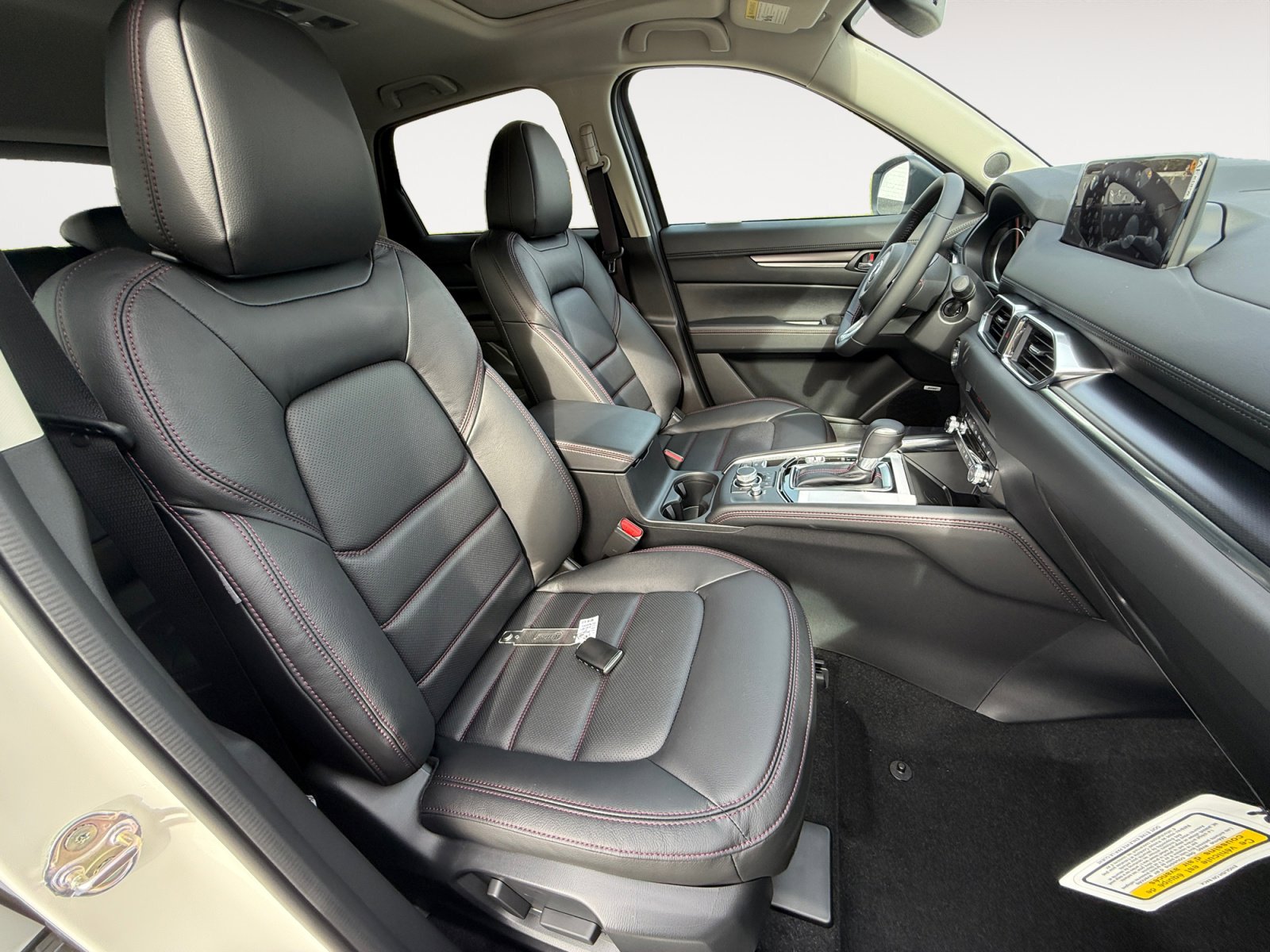 New 2025 MAZDA CX-5 Carbon Edition image 19