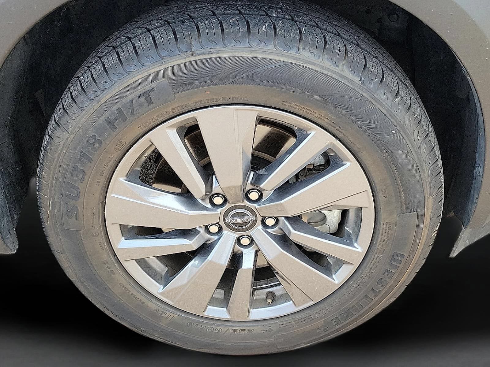 Used 2025 Nissan Pathfinder SV FWD image 7